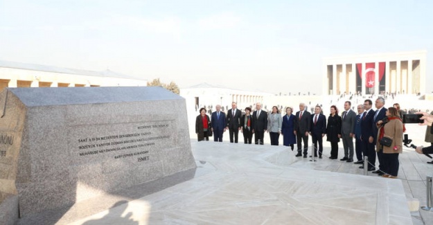 Başkan Muhittin Böcek Ata’nın Huzurunda