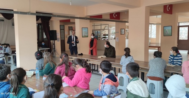 Alanya Sosyal Yardımlaşma ve Dayanışma Vakfı Müdürü Fikret Namal Dereköy İlk-Ortaokulunu Ziyaret Etti