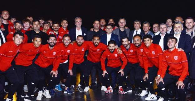 Kepez Belediyespor’un Şampiyonluk İftarı