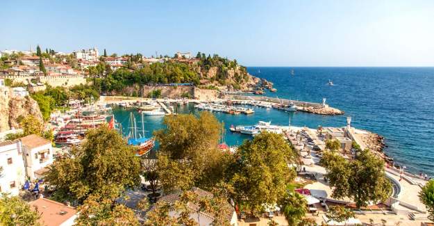 Antalya’ya Havayoluyla 2 Milyon Turist