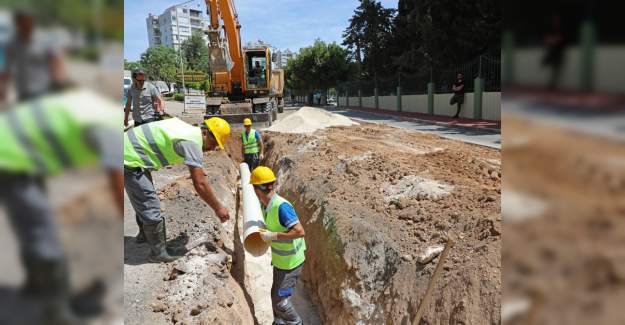 Büyükşehir 50 Yıllık İçme Suyu Hattını Yeniliyor