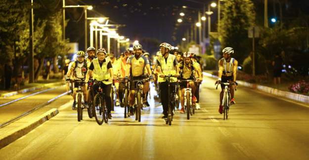 Avrupa Haraketlilik Haftası’na ‘Bisiklet Turu’ ile Dikkat Çekildi