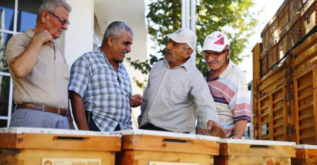 Büyükşehir’den Üreticilere Tam Destek