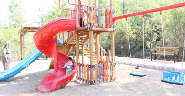 Alanya Belediyesi'nden Konaklı ve Türkler Mahallelerine 2 Yeni Çocuk Parkı