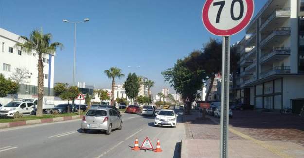 Antalya’da Kuralsız Sürücüler Emniyetin Denetimine Takıldı