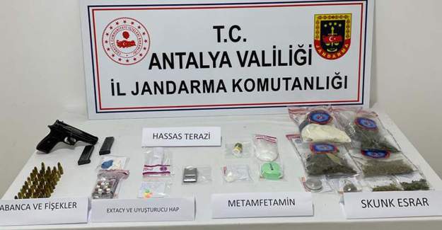 Antalya’da Uyarıcı Madde Satanların Kökleri Kazınacak