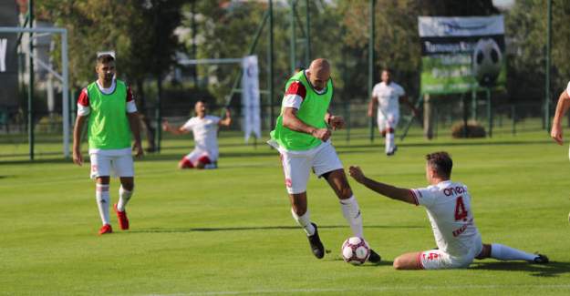 7. Efsaneler Kupası’nın Şampiyonu Antalyaspor