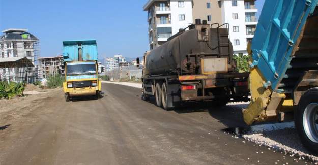 Alanya Belediyesi'nin Asfalt Çalışmaları Kargıcak Mahallesi'nde Devam Ediyor