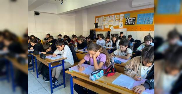 Alanya Belediyesi'nin Düzenlediği Albap Sınavında 50 Bin Öğrenci Ter Döktü