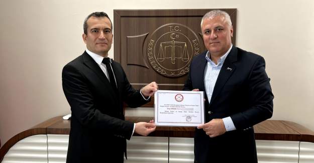 ALTSO Seçimlerinde Başkan Seçilen Eray Erdem ve Yönetim Kurulu Bugün Mazbatasını Aldı.