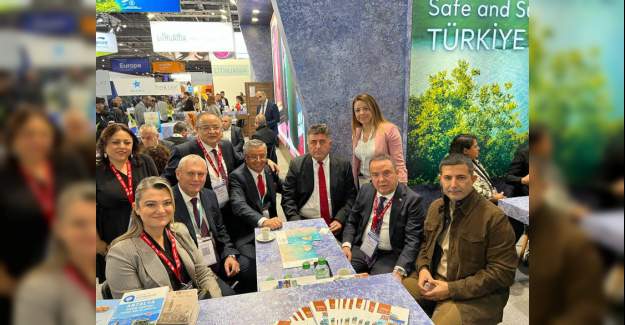 Başkan Böcek, WTM Londra Turizm Fuarında Antalya’yı Tanıtıyor