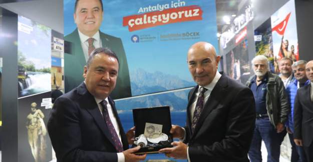 Başkan Böcek İzmir Turizm Fuarı’nın Onur Konuğu