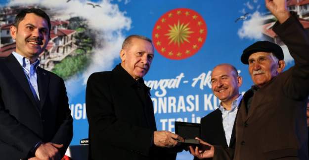 Bakan Murat Kurum Manavgat-Akseki Köy Konutları Anahtar Teslim Töreni'ne Katıldı