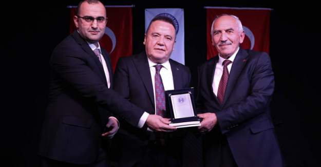 Başkan Muhittin Böcek Dadaşlar İle Buluştu