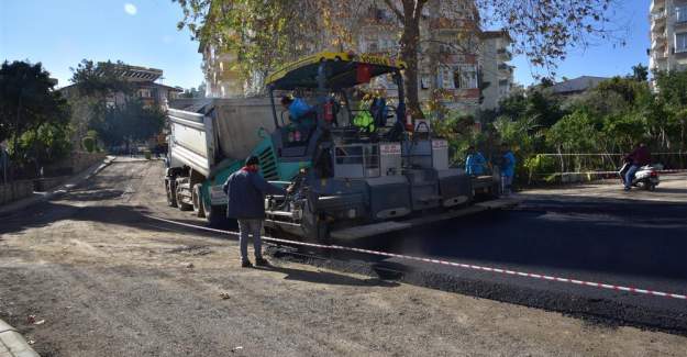 Hacet Dere Sokak Yeni Asfaltla Buluştu