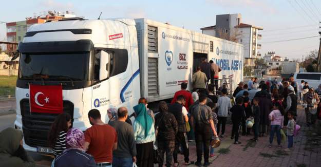 Büyükşehir’den Mahallelerde Sıcak Yemek Dağıtımı