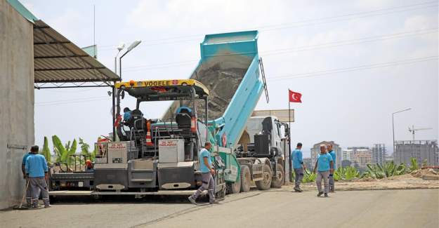 Alanya Belediyesi Mahmutlar Sanayisi'ne SSB Uygulamasıyla Beton Yol Yaptı