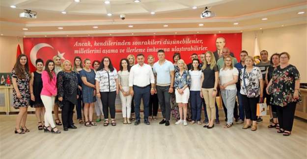 Alanya Belediyesi'nin Hizmetlerini İncelemek İçin Bulgaristan'dan Heyet Geldi