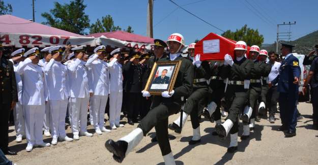 Alanya Şehidini Uğurladı