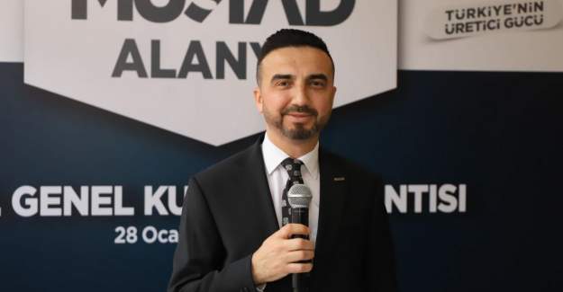 Durusoy'dan Yeni Kabine Yorumu