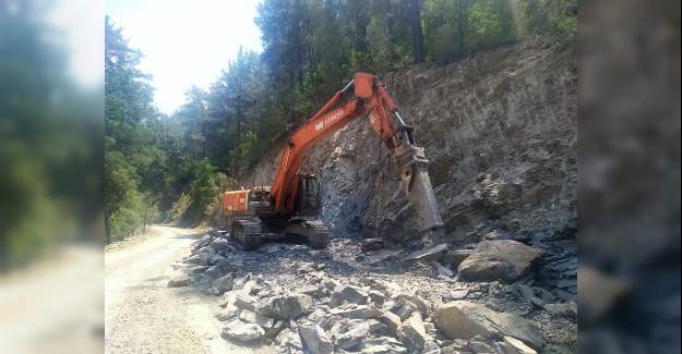 Alanya Beldibi Yolunda Asfalt Hazırlığı Sürüyor
