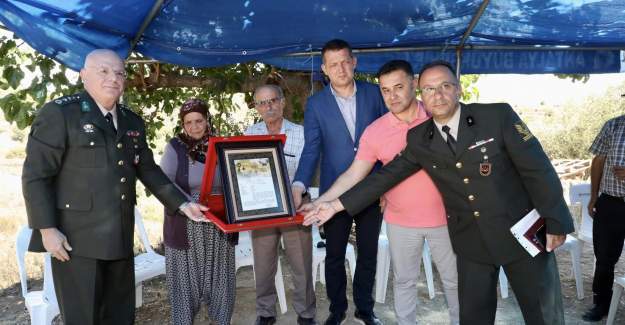Alanya'lı Şehidimiz Piyade Uzman Alpay Aras'ın Ailesine Şehadet Belgesi Takdim Edildi