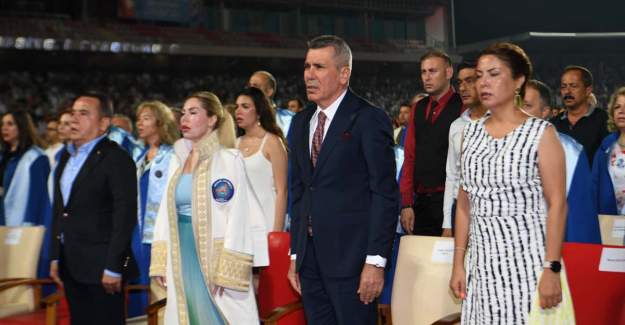 Büyük Ve Güçlü Türkiye Hedefine En Büyük Katkiyi Gençler Verecek