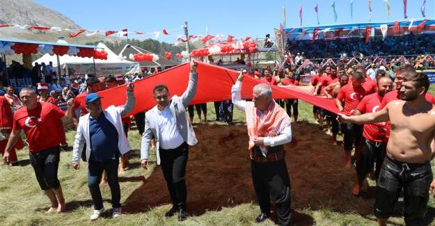 Gökbel Yağlı Pehlivan Güreşleri İçin Geri Sayım Başladı