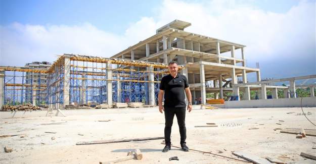 Mahmutlar Kültür Merkezi ve Destek Eğitim Kursu Hızla Yükseliyor
