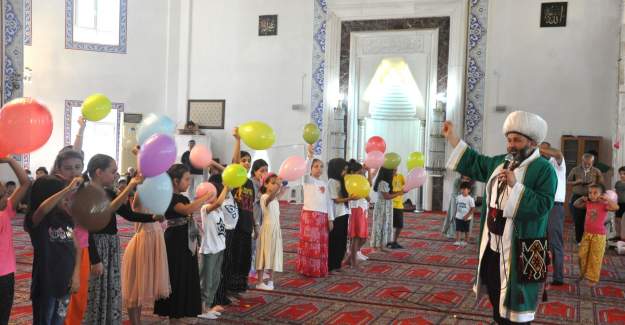 Nasreddin Hoca Alanya'da Gençlerle Buluştu