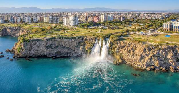 Antalya’yı Yılbaşından Bu Yana Hava Yoluyla 9 Milyon Turist Ziyaret Etti