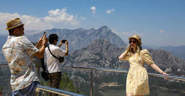 Tünektepe Teleferik Yerli ve Yabancıların Gözdesi