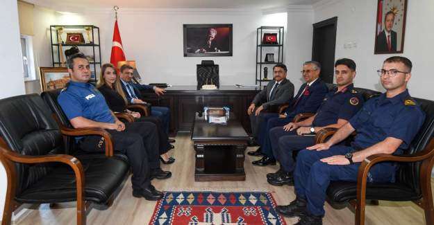 Vali Hulusi Şahin Kemer’i Ziyaret Etti