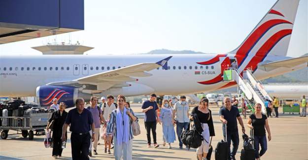 Taban Airlines Havayolları Alanya'ya İlk Uçuşunu Gerçekleştirdi