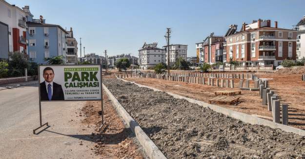 13 Mahalle Parkının Yapımı Başladı