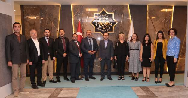Alkü'de Görevde Yükselen Akademik Personele Tebrik