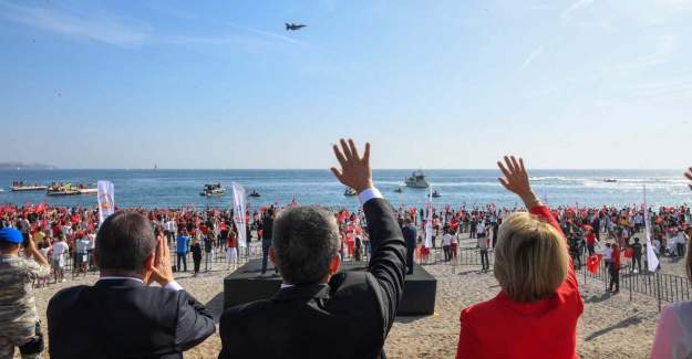 Antalya'da F-16'lardan Nefes Kesen 100'üncü Yıl Gösterisi