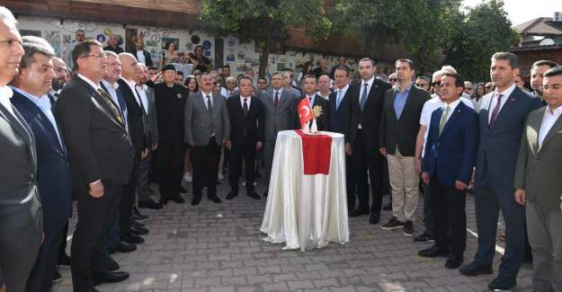 Basın Tarihine Işık Tutan Galeri Antalya’da Açıldı