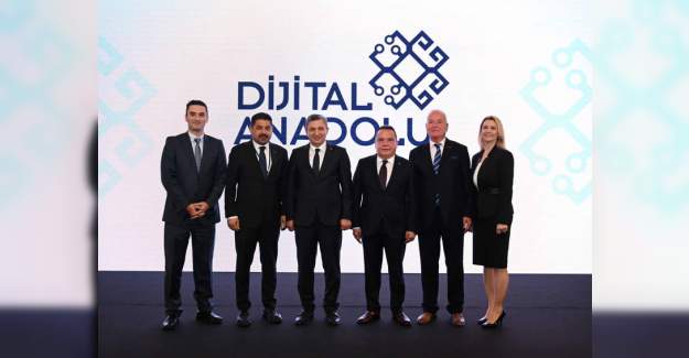 Başkan Böcek, ‘Dijital Dönüşümde Kararlıyız"