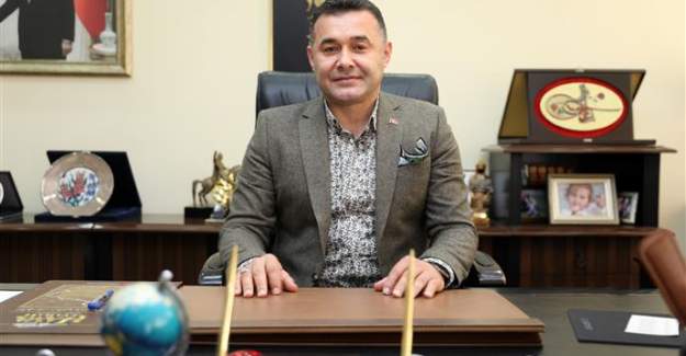 Başkan Yücel'den Fener Alayı ve Funda Arar Konserine Davet