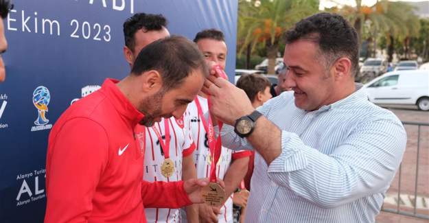Kumda Şampiyon City Line Alanya Bekediyespor