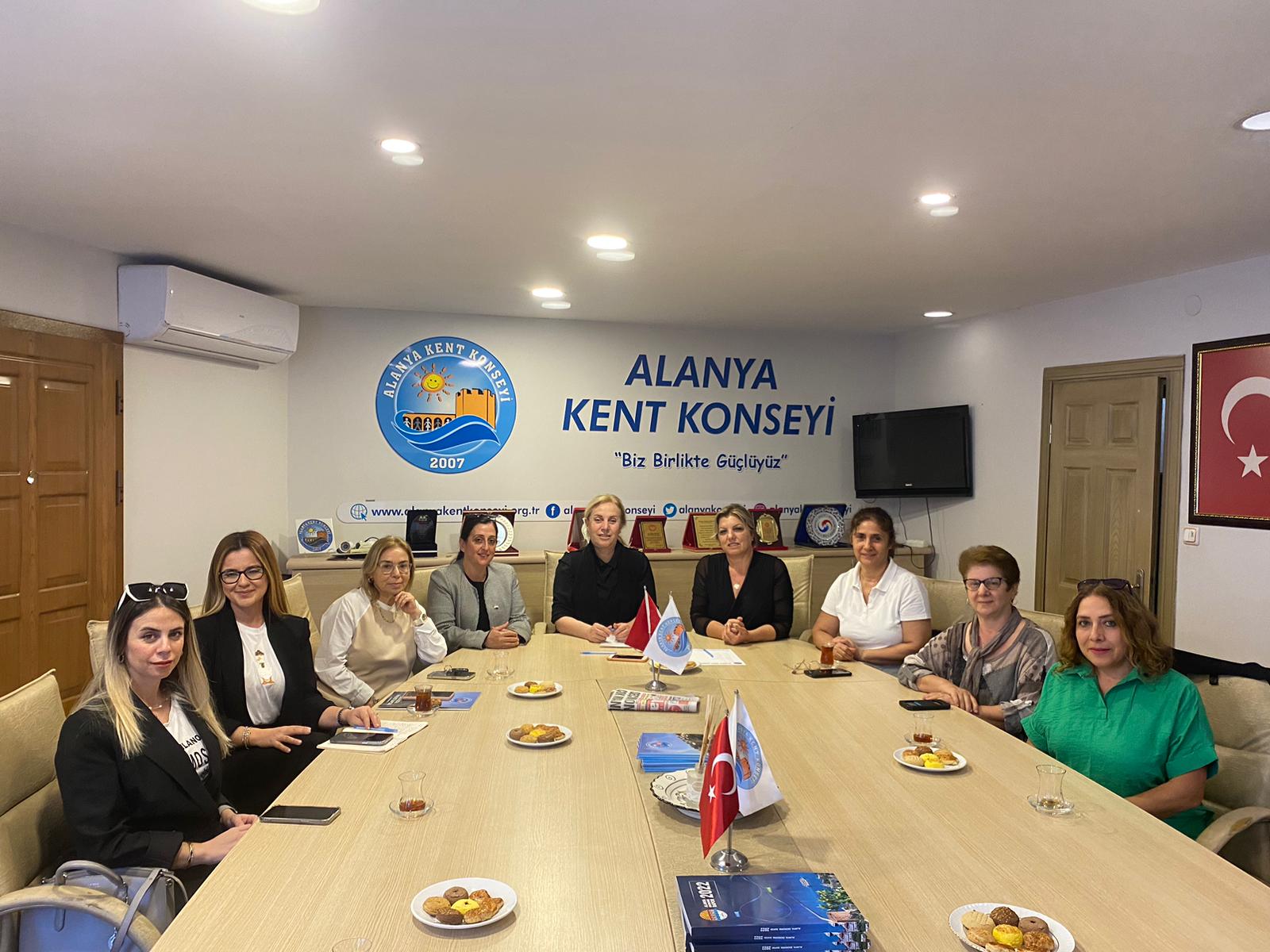 “ALANYA’DA KADINLARIN SESİ OLACAĞIZ”