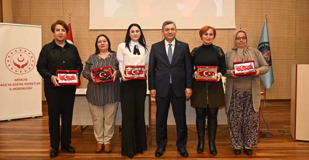 Türkiye Yüzyılı Kadınlarımızın Omzunda Yükselecektir