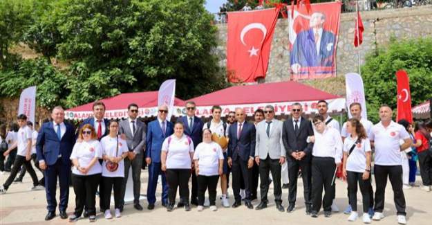Alanya'da 19 Mayıs Coşkusu