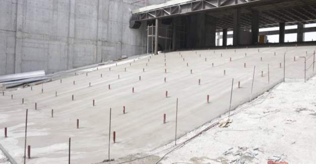 Serik Kongre ve Kültür Merkezi İnşaatında Sahne ve Üst Balkon İmalatları Tamamlandı
