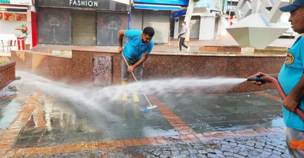 Alanya Belediyesi Bayram Boyunca 5 Bin 239 Ton Atık Topladı
