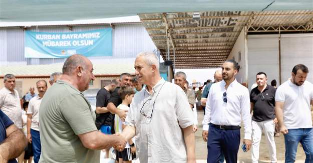 Alanya'da 4 Merkezde Bin 659 Kurban Kesildi