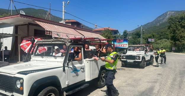 Safari Araçlarına Yönelik Trafik Denetlemesi Yapıldı