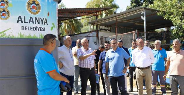 Başkan Özçelik Mesaiye Temizlik İşleri Şantiyesi'nde Başladı