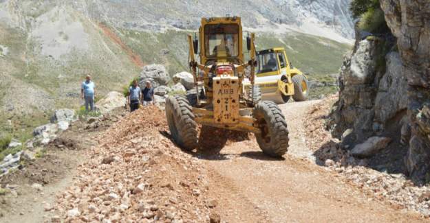 Gündoğmuş Senir Yayla Yolu Yenileniyor